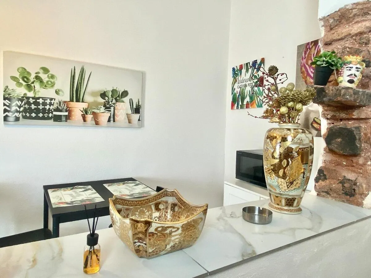 Apartment Maison Ursino Catania Italy